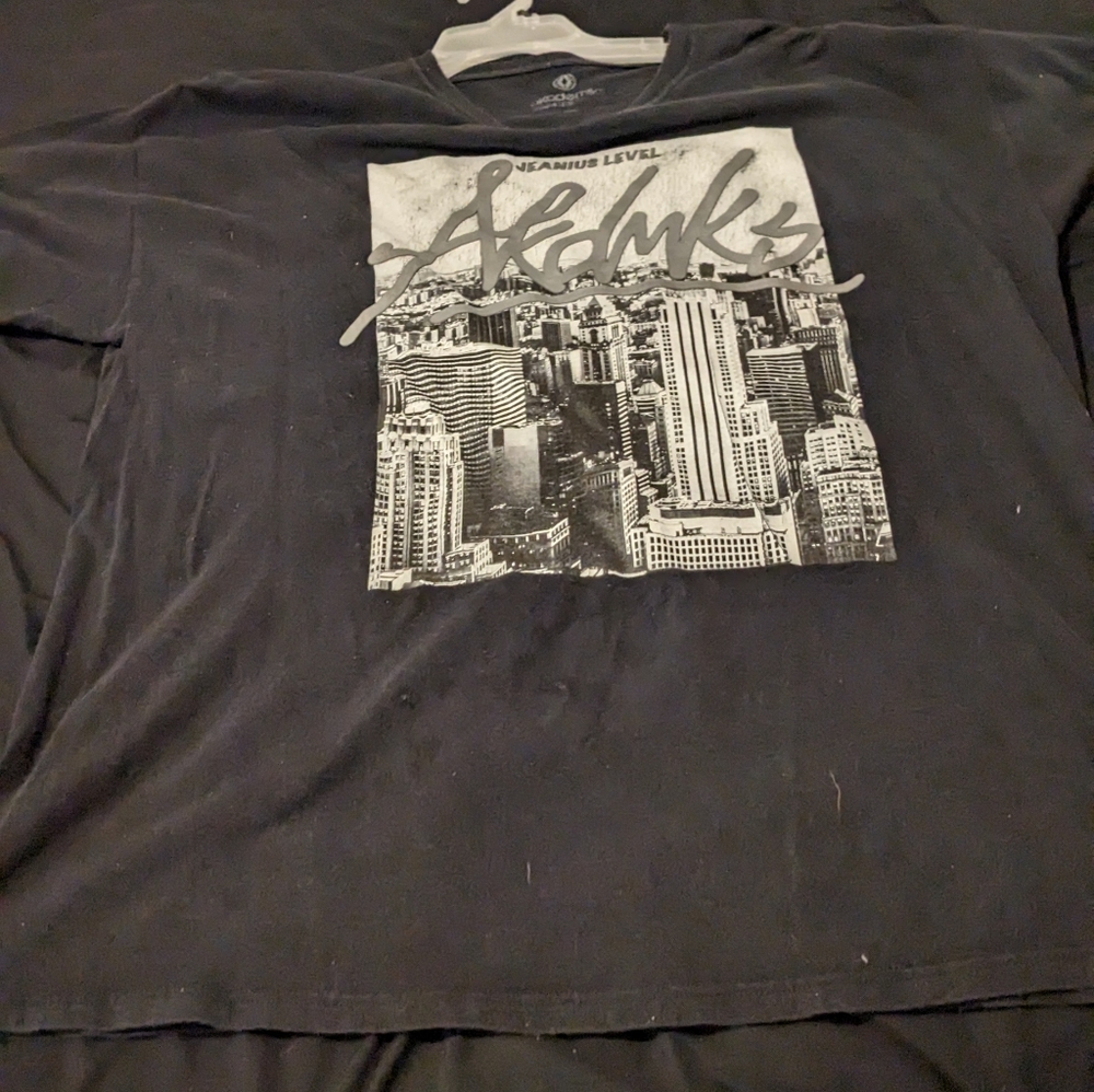 Black Tee shirt